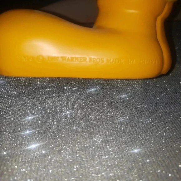 Rare 1997 Warner Bros Studio Store Tweety Bird Statue 11" Figurine - Picture 5 of 6